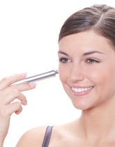 "LANAFORM by SYNERFIT Microdermabrasion - Appareil de soin anti-âge Gommage et exfoliation de la peau. 3 embouts interchangeables. 5 intensités d'aspiration Convient à tout type de peau Pour une peau plus saine