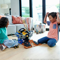 Hot Wheels Monster Trucks Arena Smashers Combat Mega-Wrex vs Gorzilla Coffret avec véhicule Mega-Wrex inclus 2 Voitures