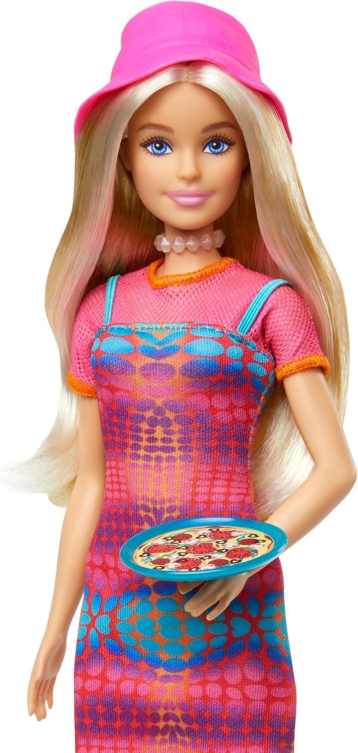 MATTEL Poupée Barbie Deluxe Style en Combinaison Rose