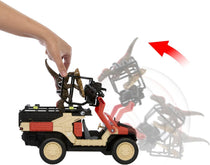 MATTEL Matchbox Jurassic World Véhicule télécommandé Dino Hunter, Voiture à batterie avec télécommande et figurine de dinosaure 46 cm